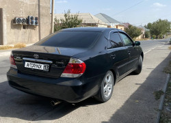 Toyota Camry 2002 года