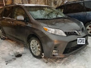 Toyota Sienna 2015 года
