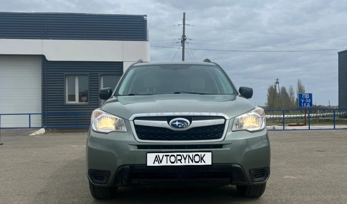 Subaru Forester 2015 года