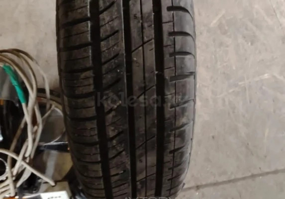 Продается комплект колес 175 70 R 13 Кордиант спорт 2