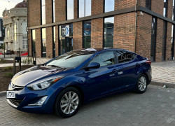 Hyundai Elantra 2015 года