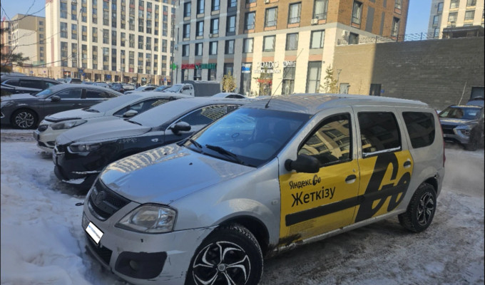 ВАЗ (Lada) Largus 2014 года