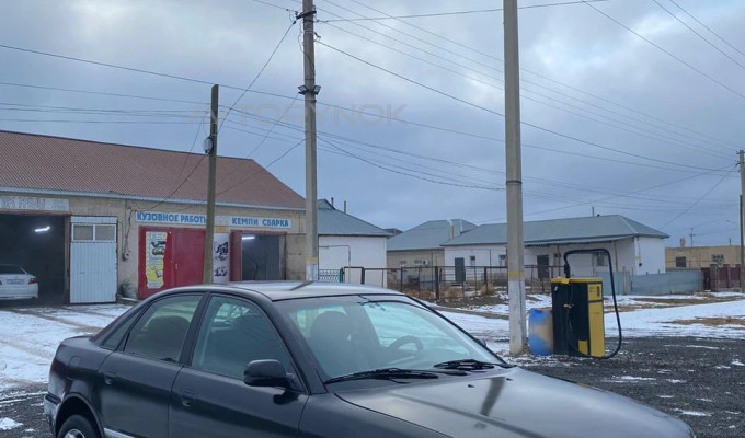 Audi A4 1996 года