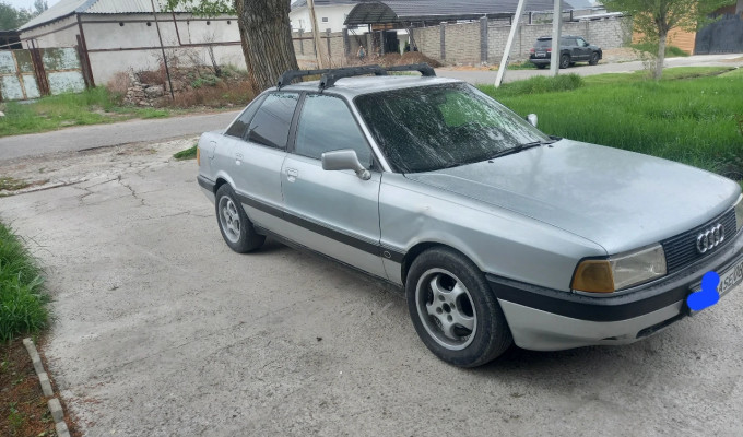 Audi 80 1990 года