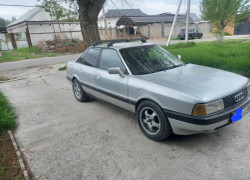 Audi 80 1990 года