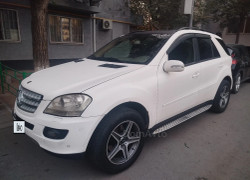 Mercedes-Benz ML-Класс 2006 года