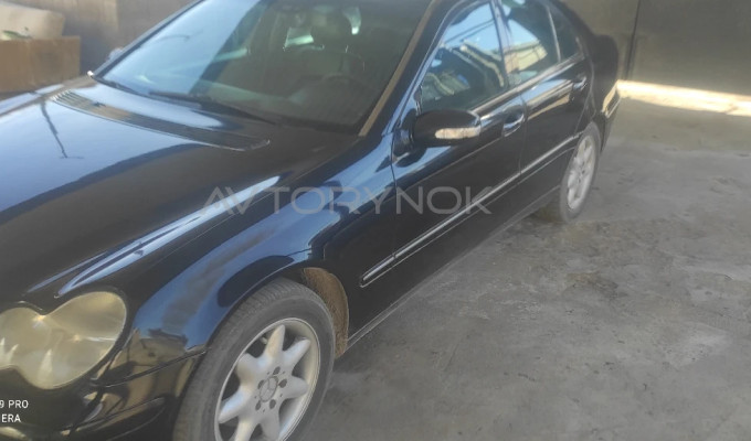 Mercedes-Benz C-Класс 2000 года
