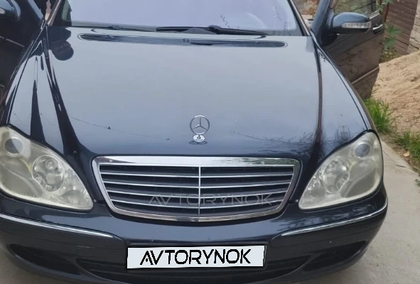 Mercedes-Benz S-Класс 2004 года