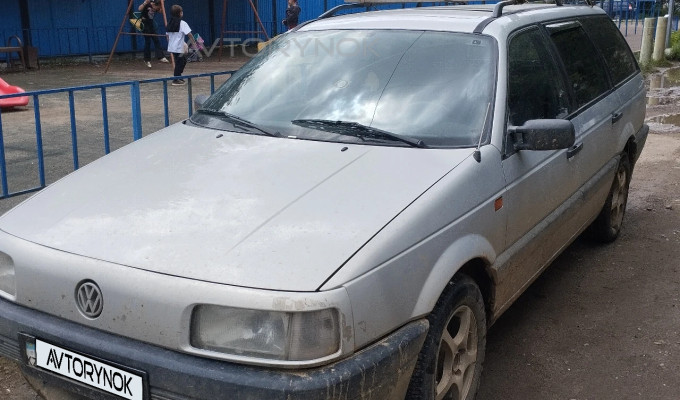 Volkswagen Passat 1992 года