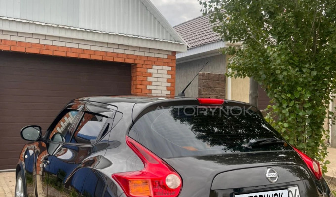 Nissan Juke 2011 года