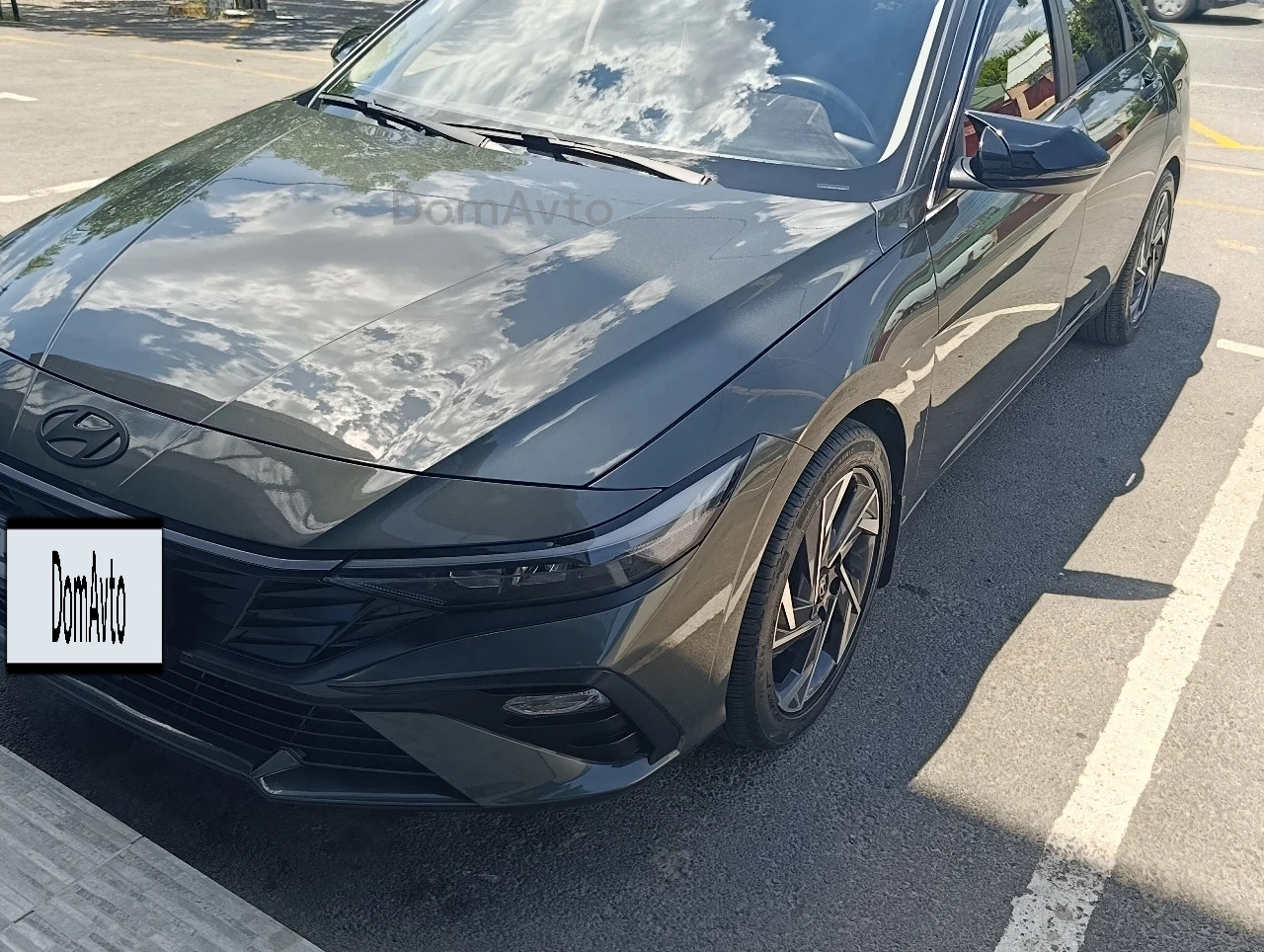 Hyundai Elantra, 2024