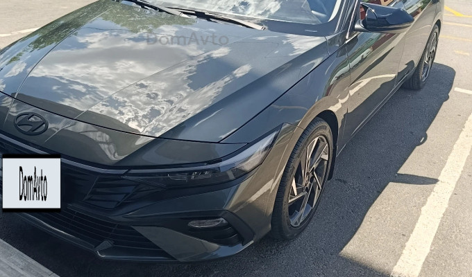 Hyundai Elantra 2024 года