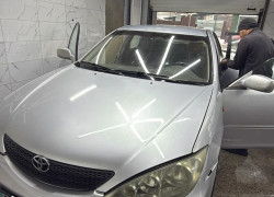 Toyota Camry 2005 года