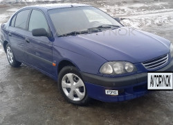 Toyota Avensis 1998 года