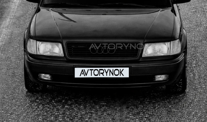 Audi 100 1993 года