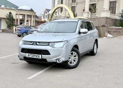 Mitsubishi Outlander 2014 года