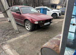 BMW 7 серия 1994 года