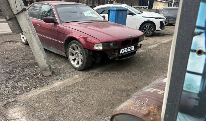 BMW 7 серия 1994 года