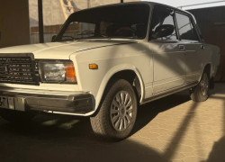 ВАЗ (Lada) 2107 1999 года