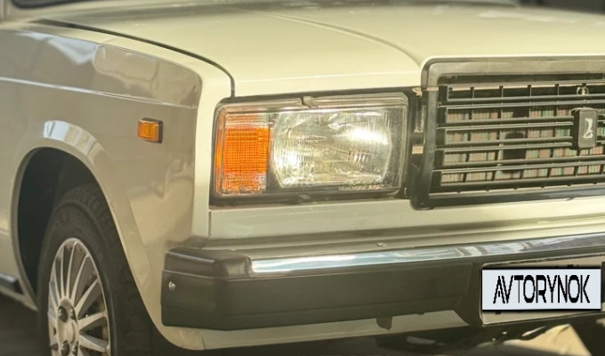 ВАЗ (Lada) 2107 1999 года
