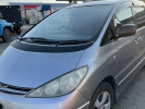 Toyota Estima 2003 года