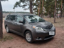 Toyota Sienna 2013 года