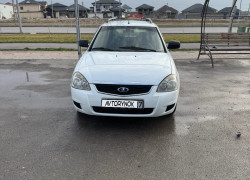 ВАЗ (Lada) Priora 2013 года