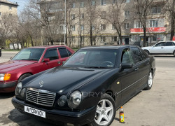 Mercedes-Benz E-Класс 1997 года