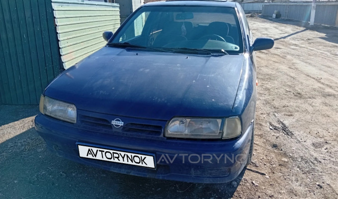 Nissan Primera 1993 года