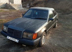 Mercedes-Benz E-Класс 1992 года
