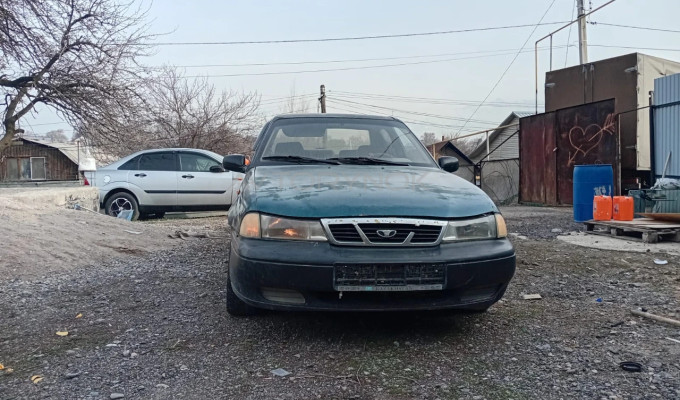 Daewoo Nexia 1997 года