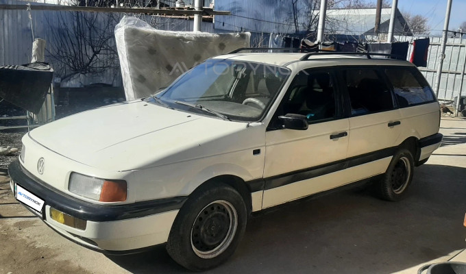 Volkswagen Passat 1992 года