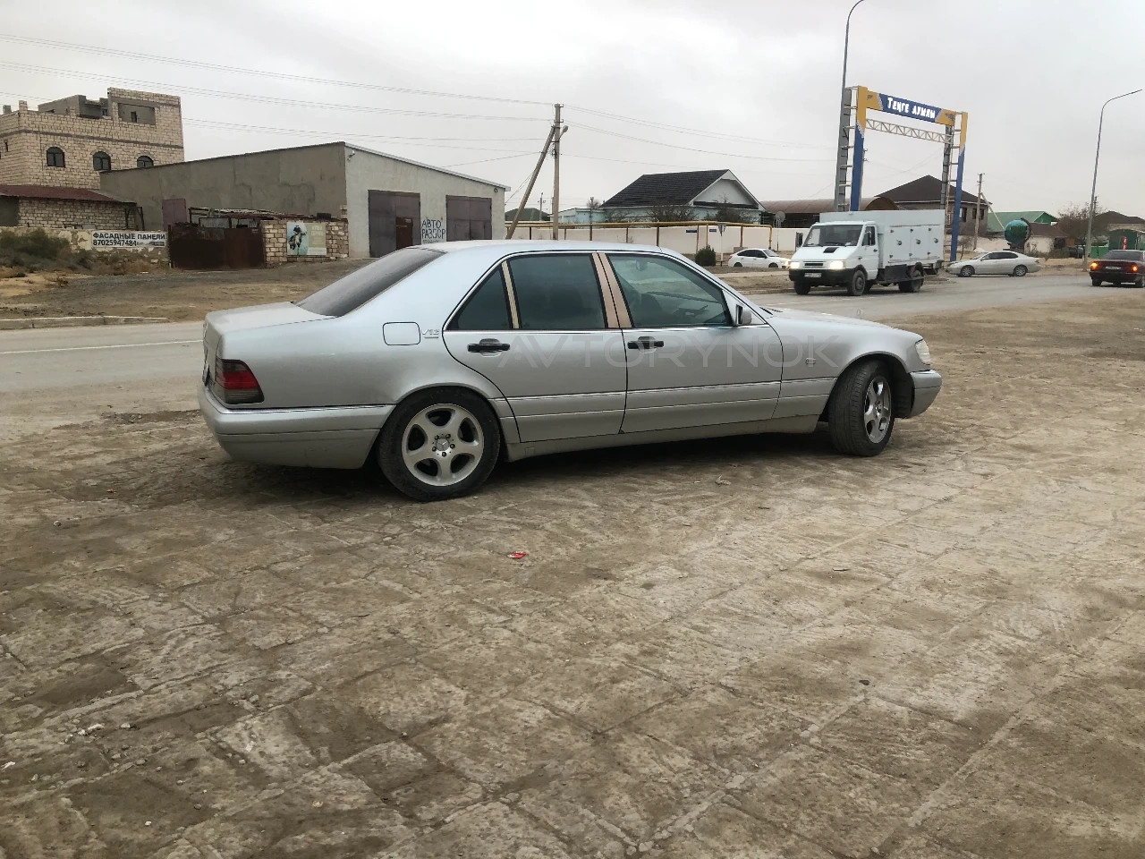 Mercedes-Benz S-Class, 1996