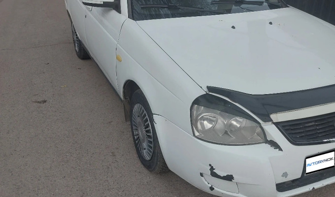 ВАЗ (Lada) Priora 2013 года