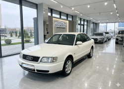 Audi A6 1995 года
