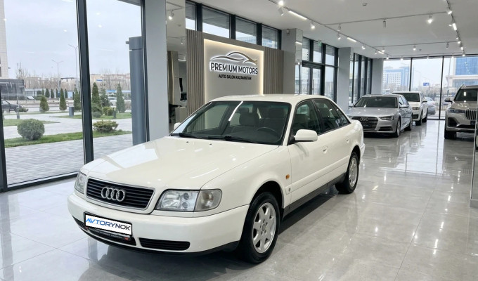Audi A6 1995 года
