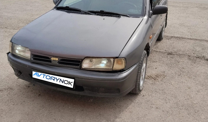 Nissan Primera 1991 года