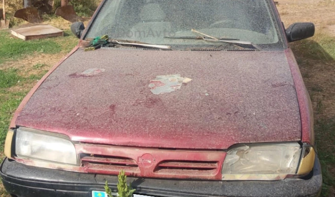 Nissan Primera 1990 года