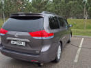 Toyota Sienna 2012 года