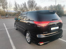 Toyota Estima 2006 года