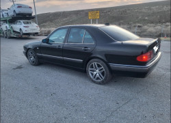 Mercedes-Benz E-Класс 1996 года