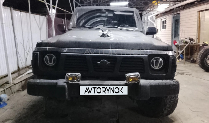 Nissan Patrol 1993 года