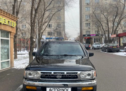 Nissan Pathfinder 1998 года