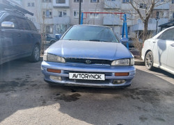 Subaru Impreza 1993 года