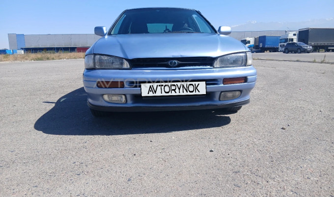 Subaru Impreza 1993 года
