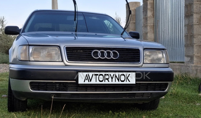 Audi 100 1993 года