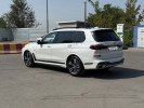 BMW X7 2024 года
