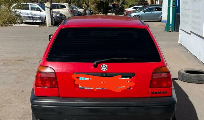 Volkswagen Golf 1995 года