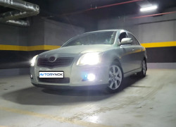 Toyota Avensis 2006 года