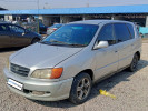 Toyota Ipsum 1997 года